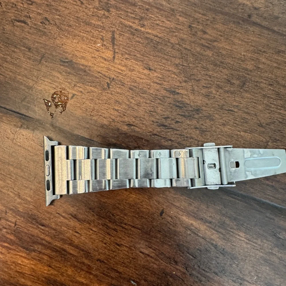 Silver Stainless Steel Apple Watch Band-Size 44